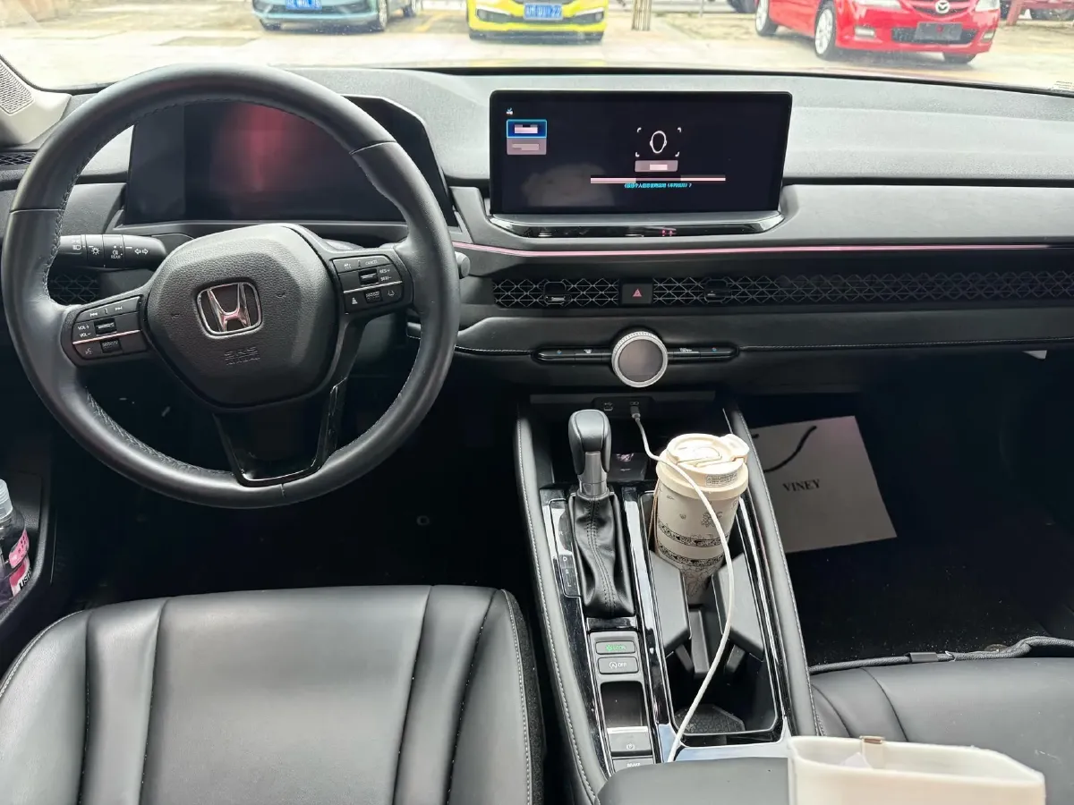 2023 Honda Accord 1.5T 192HP L4 CVT,autocango,china used car exporter,china ev exporter,chinese used car exporter,chinese used ev exporter