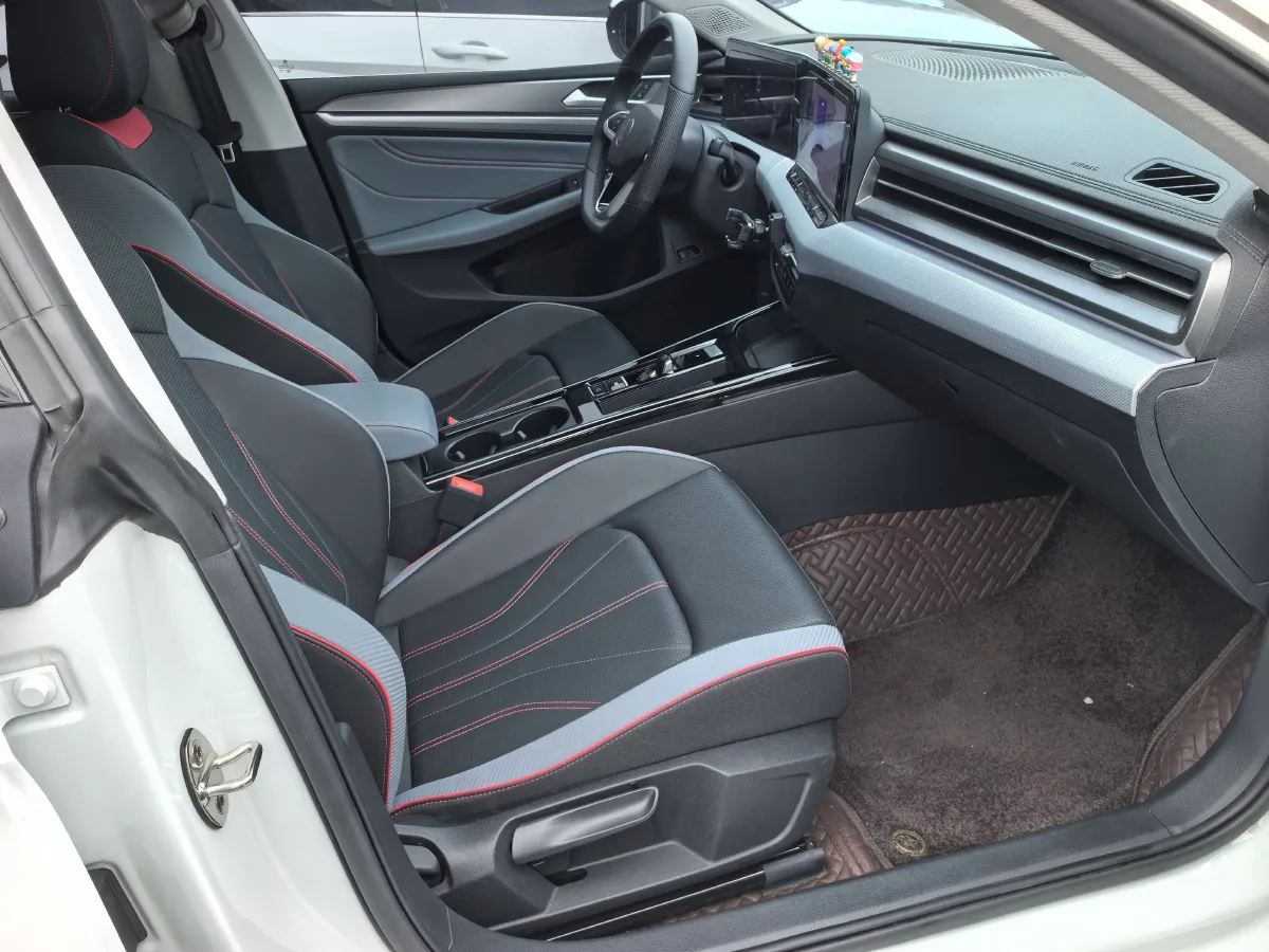 2025 Volkswagen Lamando 1.4T 150HP L4 7DCT,autocango,china used car exporter,china ev exporter,chinese used car exporter,chinese used ev exporter