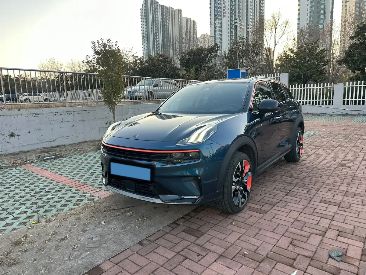 2020 LYNK&CO 06 1.5T 177HP L3 7DCT 2020 LYNK&CO 06 1.5T 177HP L3 7DCT