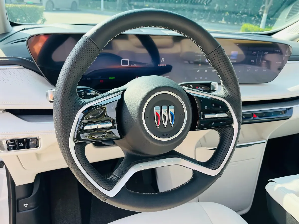 2024 Buick GL8 1.5T 180HP L4 2DHT PHEV 24.4KWH,autocango,china used car exporter,china ev exporter,chinese used car exporter,chinese used ev exporter