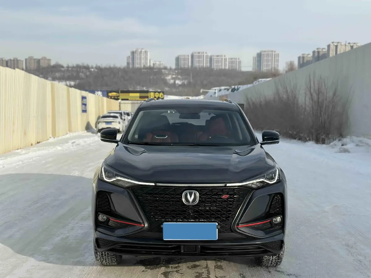 2021 ChangAn CS75 Plus 2.0T 233HP L4 8AT,autocango,china used car exporter,china ev exporter,chinese used car exporter,chinese used ev exporter