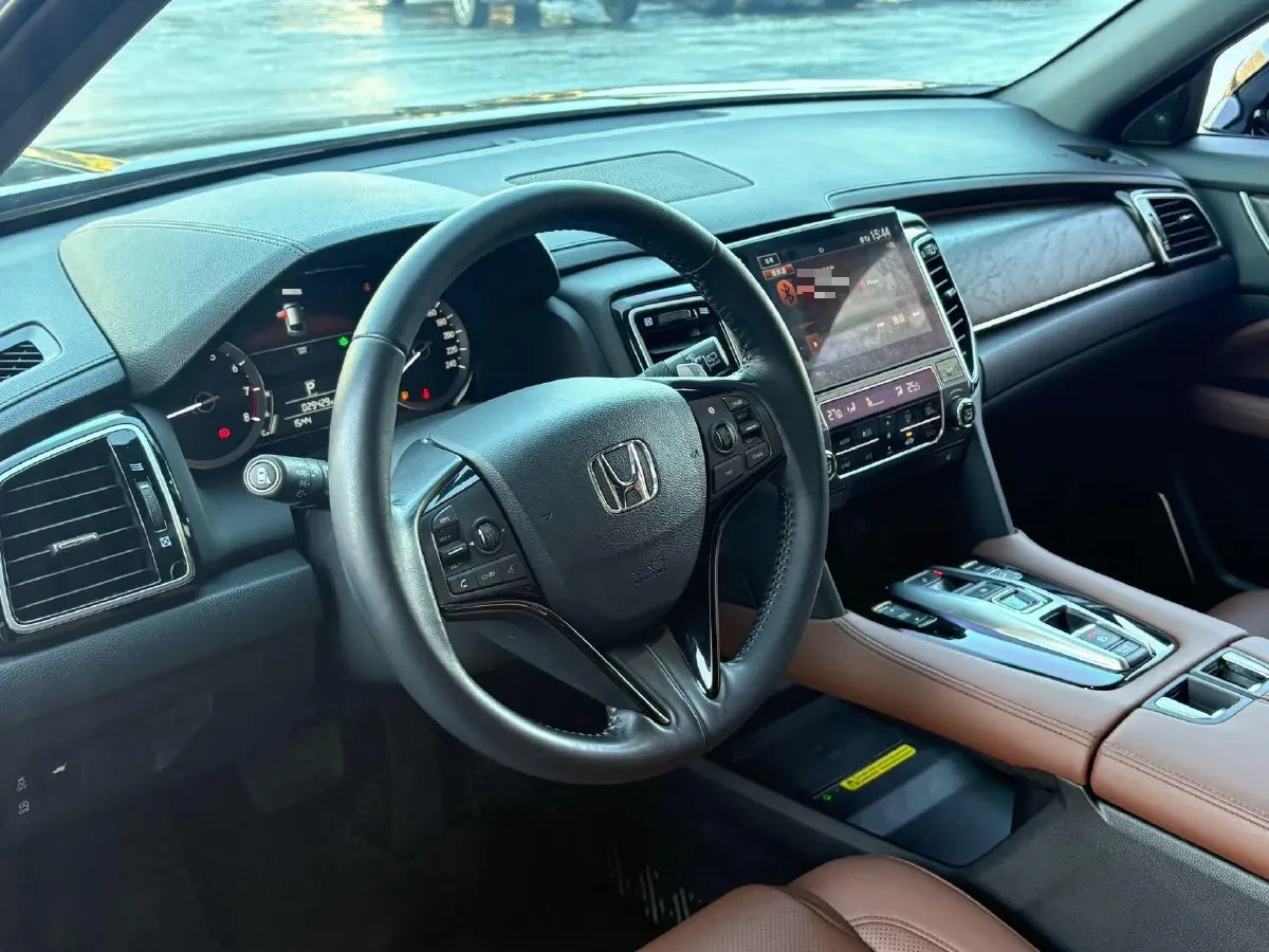 2020 Honda UR-V 2.0T 272HP L4 9AT,autocango,china used car exporter,china ev exporter,chinese used car exporter,chinese used ev exporter