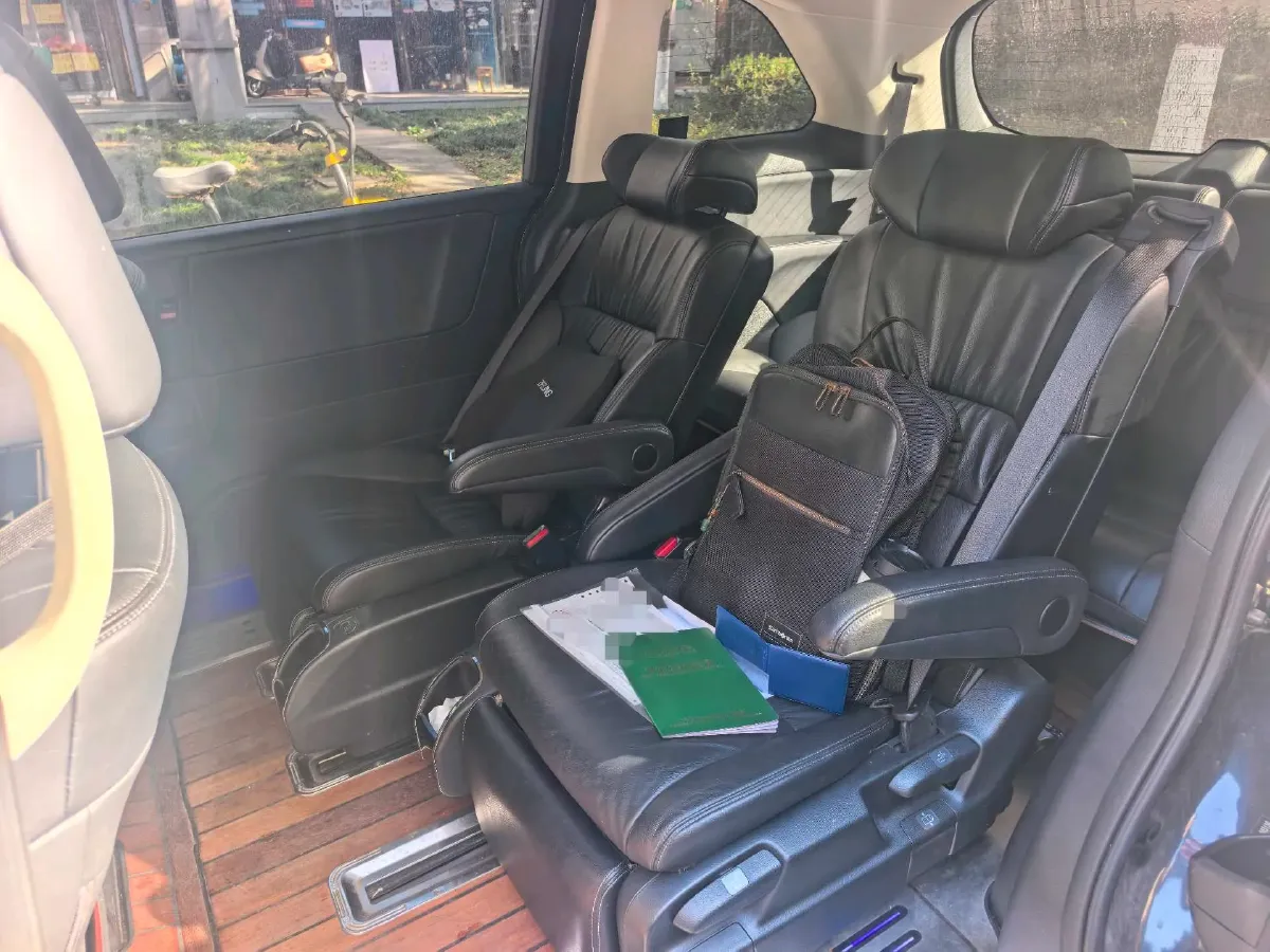 2022 Honda Odyssey 2.0L 146HP L4 E-CVT Hybrid,autocango,china used car exporter,china ev exporter,chinese used car exporter,chinese used ev exporter