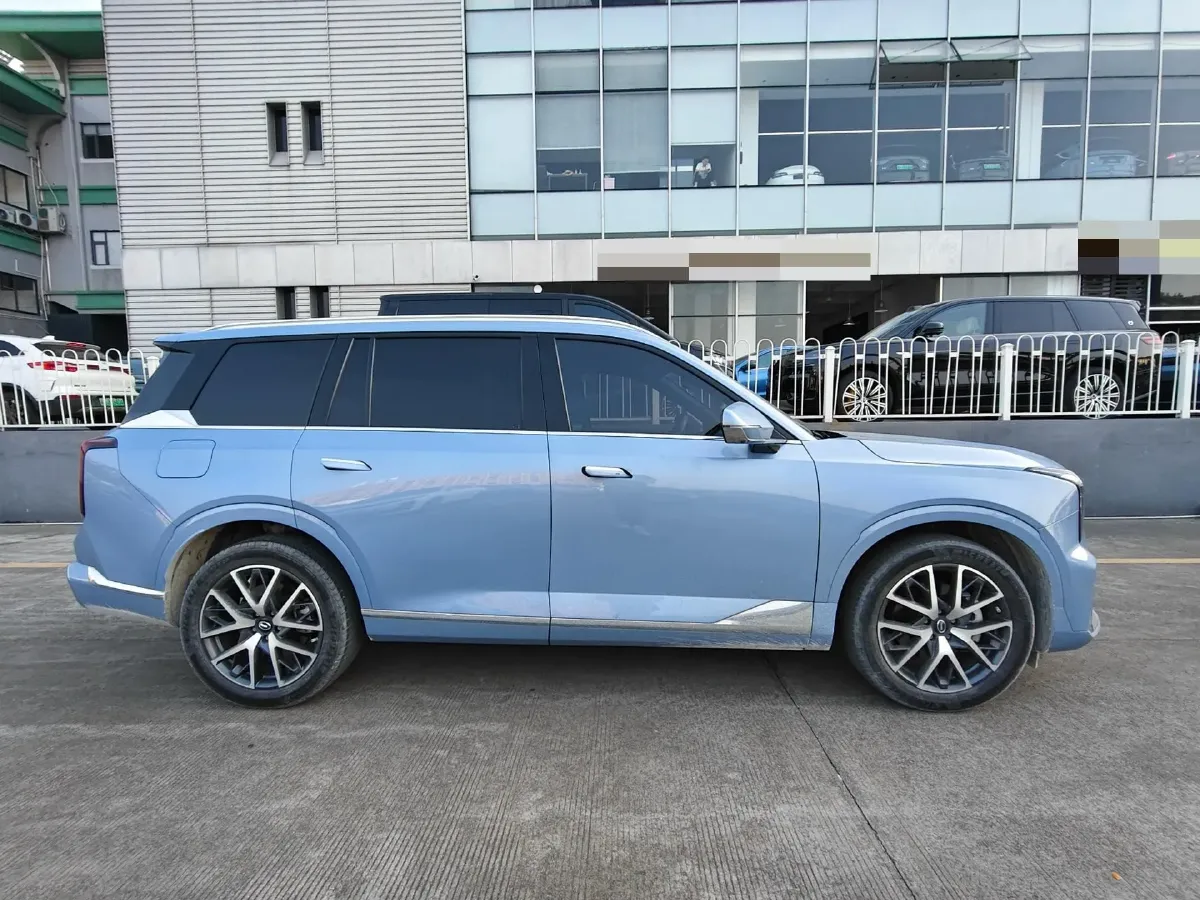 2022 GAC Trumpchi GS8 2.0T 190HP L4 E-CVT Hybrid,autocango,china used car exporter,china ev exporter,chinese used car exporter,chinese used ev exporter