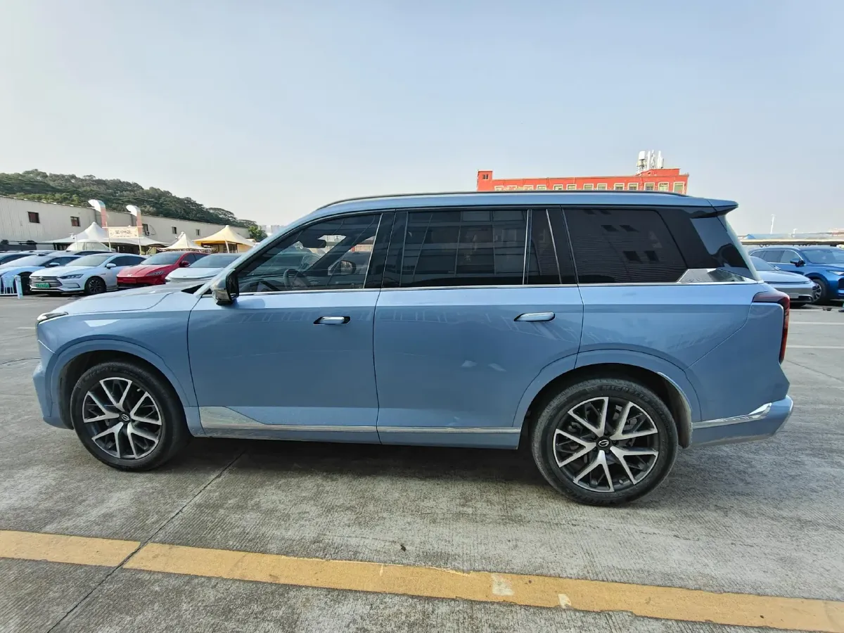 2022 GAC Trumpchi GS8 2.0T 190HP L4 E-CVT Hybrid,autocango,china used car exporter,china ev exporter,chinese used car exporter,chinese used ev exporter