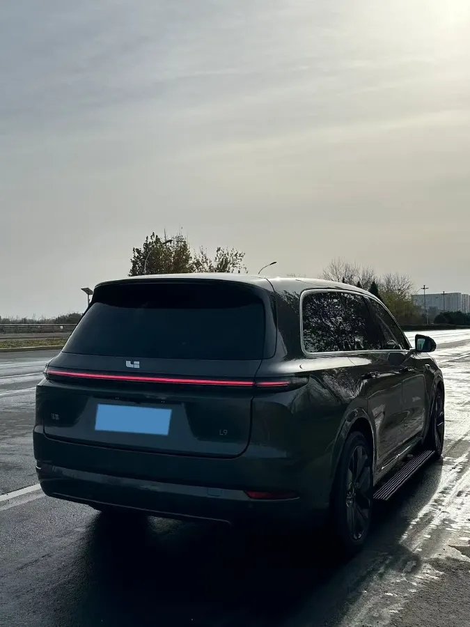 2022 Li L9 Range Extended 154HP REEV 42.6KWH,autocango,china used car exporter,china ev exporter,chinese used car exporter,chinese used ev exporter