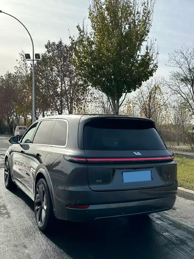 2022 Li L9 Range Extended 154HP REEV 42.6KWH,autocango,china used car exporter,china ev exporter,chinese used car exporter,chinese used ev exporter