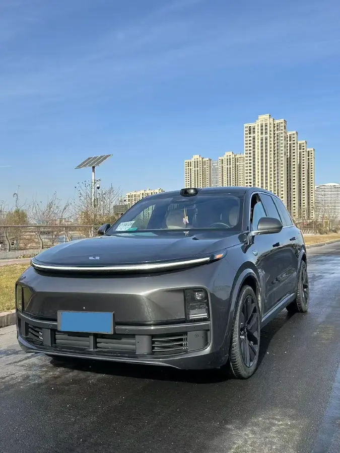 2022 Li L9 Range Extended 154HP REEV 42.6KWH 2022 Li L9 Range Extended 154HP REEV 42.6KWH