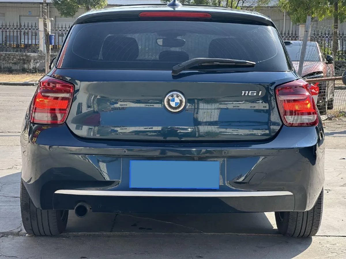 2013 BMW 1 Series 1.6T 136HP L4 8AT,autocango,china used car exporter,china ev exporter,chinese used car exporter,chinese used ev exporter