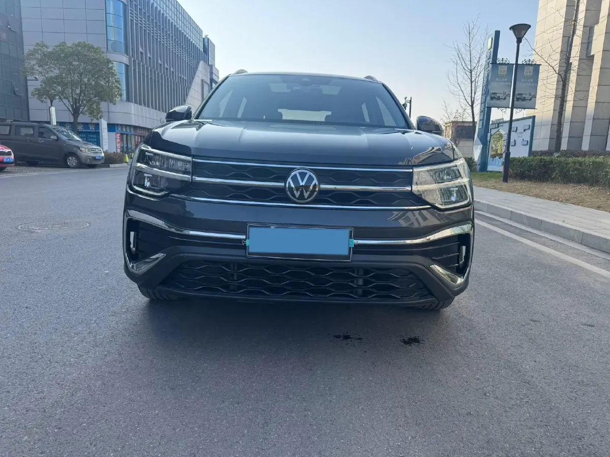 2023 Volkswagen Tharu 1.5T 160HP L4 7DCT,autocango,china used car exporter,china ev exporter,chinese used car exporter,chinese used ev exporter