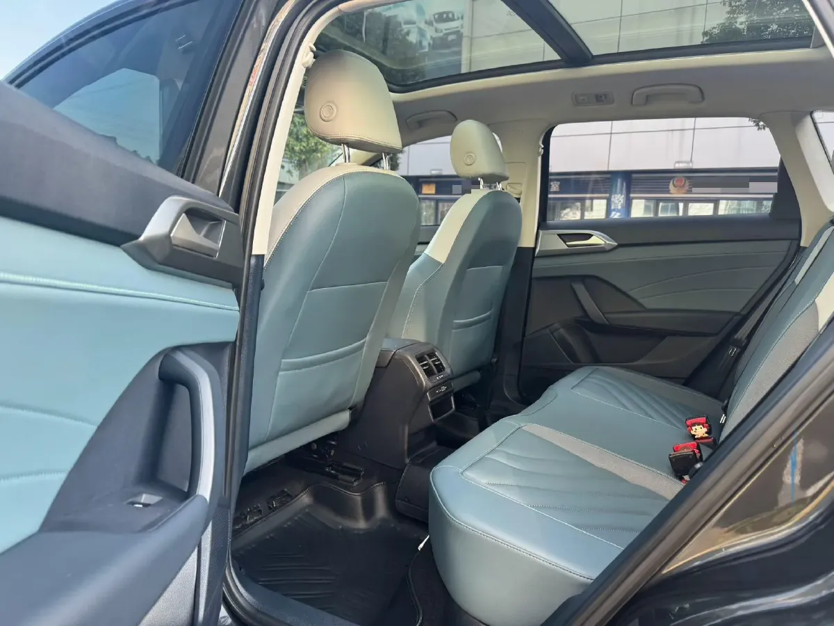 2023 Volkswagen Tharu 1.5T 160HP L4 7DCT,autocango,china used car exporter,china ev exporter,chinese used car exporter,chinese used ev exporter