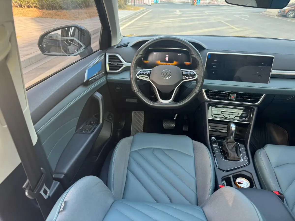 2023 Volkswagen Tharu 1.5T 160HP L4 7DCT,autocango,china used car exporter,china ev exporter,chinese used car exporter,chinese used ev exporter