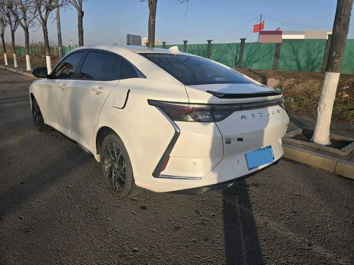 2020 DongFeng Aeolus YiXuan 1.5T 150HP L4 6DCT,autocango,china used car exporter,china ev exporter,chinese used car exporter,chinese used ev exporter