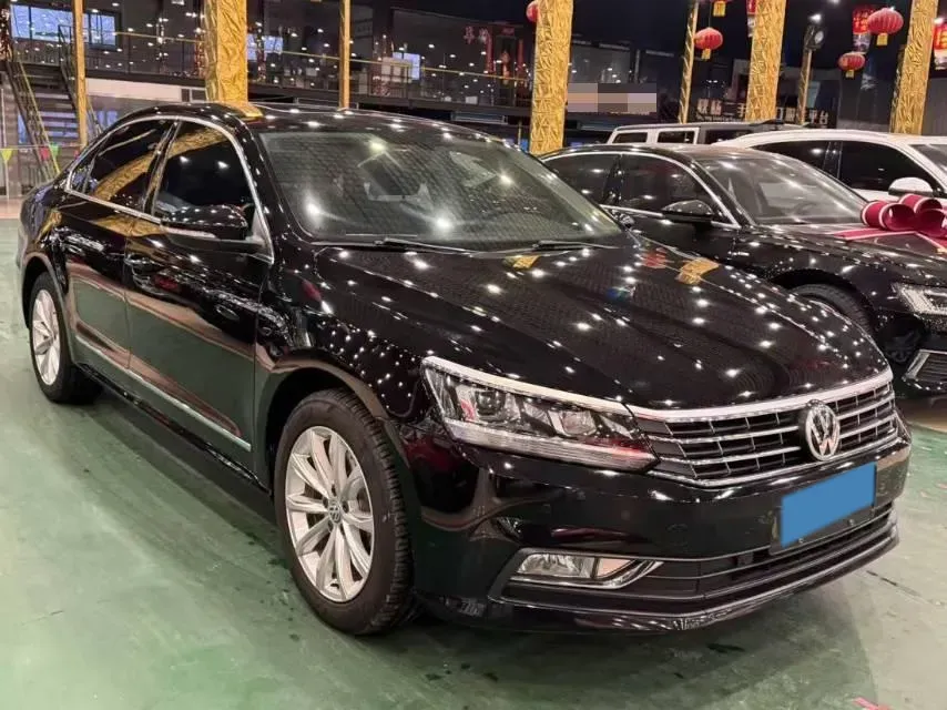 2017 Volkswagen Passat 1.8T 180HP L4 7DCT,autocango,china used car exporter,china ev exporter,chinese used car exporter,chinese used ev exporter
