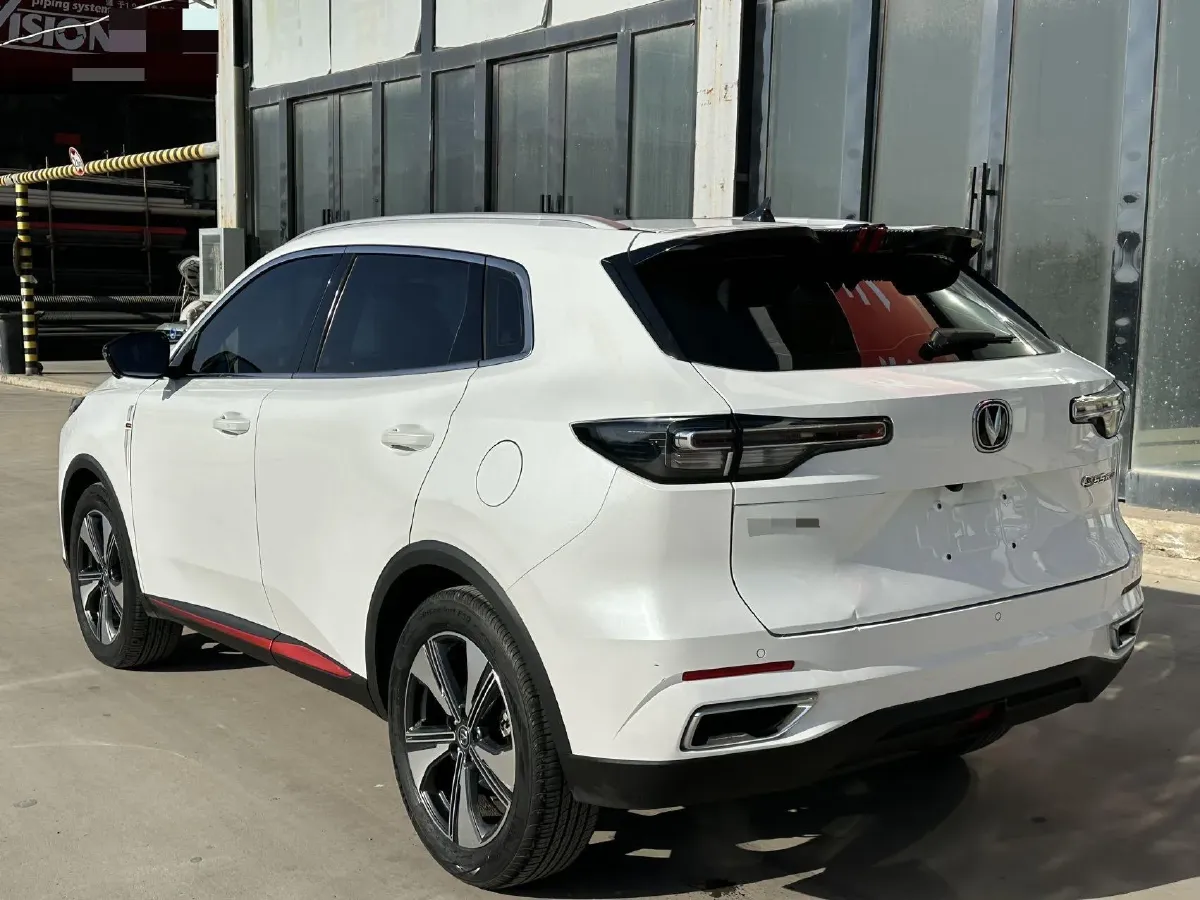 2022 ChangAn Oshan X7 Plus 1.5T 188HP L4 7DCT,autocango,china used car exporter,china ev exporter,chinese used car exporter,chinese used ev exporter
