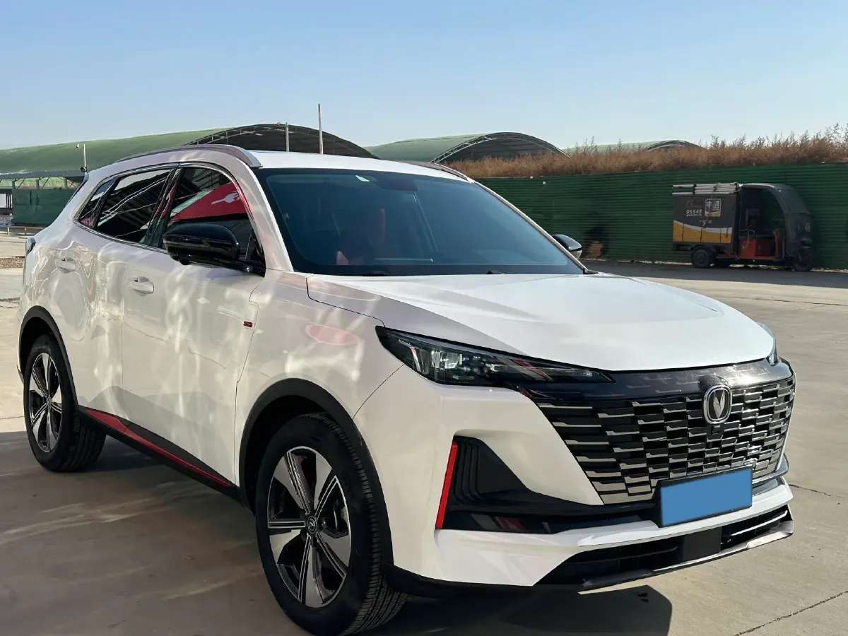 2022 ChangAn Oshan X7 Plus 1.5T 188HP L4 7DCT,autocango,china used car exporter,china ev exporter,chinese used car exporter,chinese used ev exporter