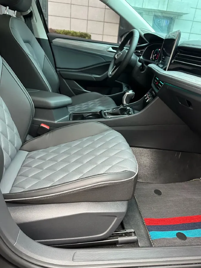 2024 Volkswagen Sagitar 1.5T 160HP L4 7DCT,autocango,china used car exporter,china ev exporter,chinese used car exporter,chinese used ev exporter