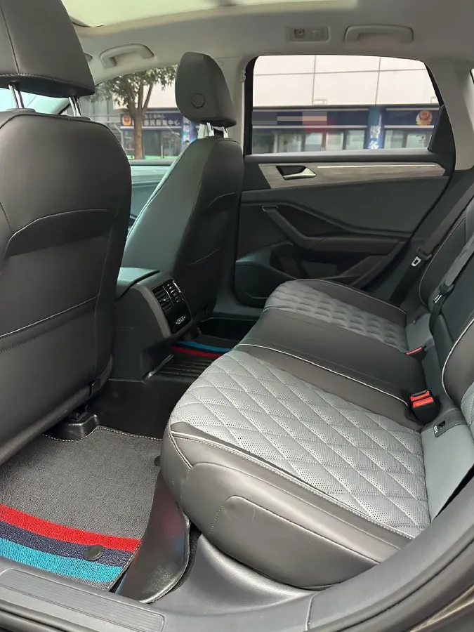 2024 Volkswagen Sagitar 1.5T 160HP L4 7DCT,autocango,china used car exporter,china ev exporter,chinese used car exporter,chinese used ev exporter