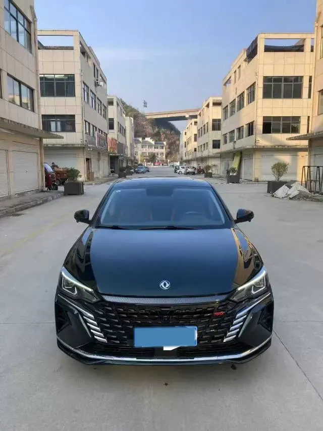 2021 DongFeng Aeolus YiXuan MAX 1.5T 190HP L4 7DCT,autocango,china used car exporter,china ev exporter,chinese used car exporter,chinese used ev exporter