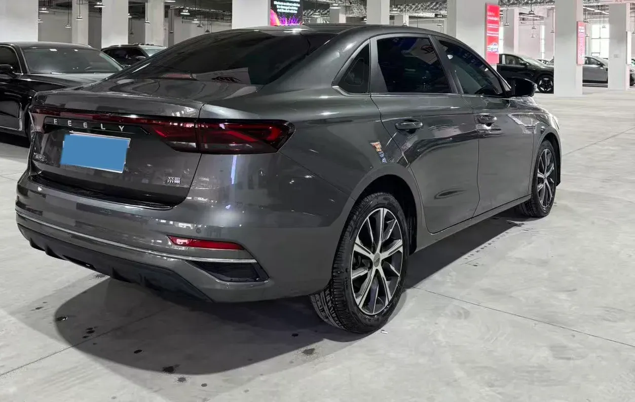 2022 Geely Emgrand 1.5L 114HP L4 CVT,autocango,china used car exporter,china ev exporter,chinese used car exporter,chinese used ev exporter