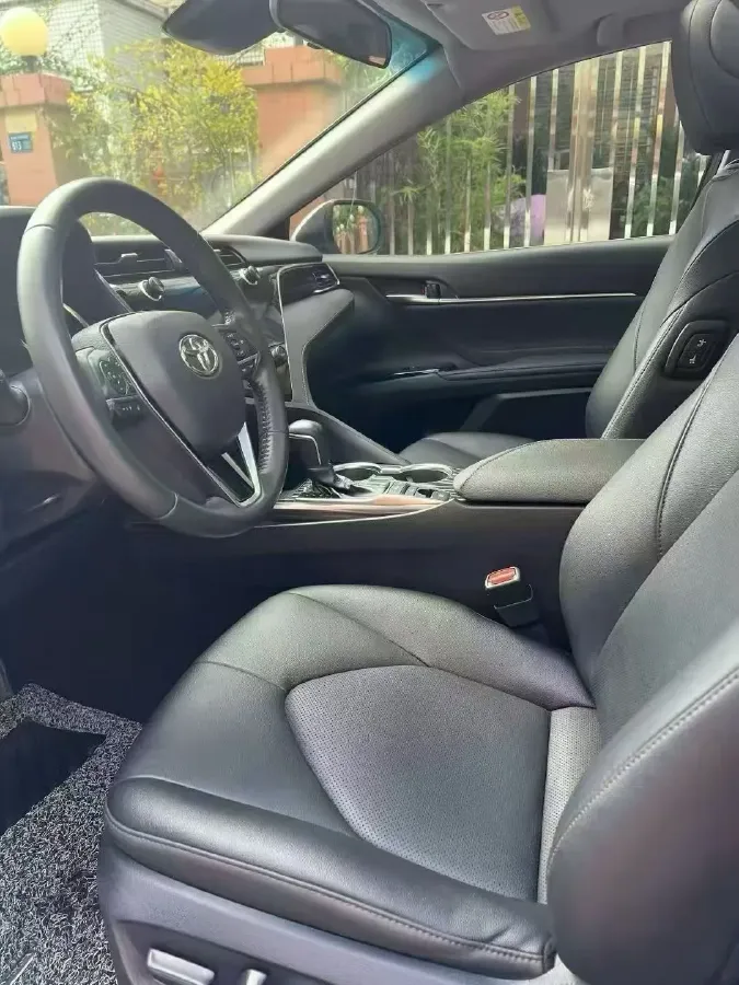 2019 Toyota Camry 2.5L 209HP L4 8AT,autocango,china used car exporter,china ev exporter,chinese used car exporter,chinese used ev exporter