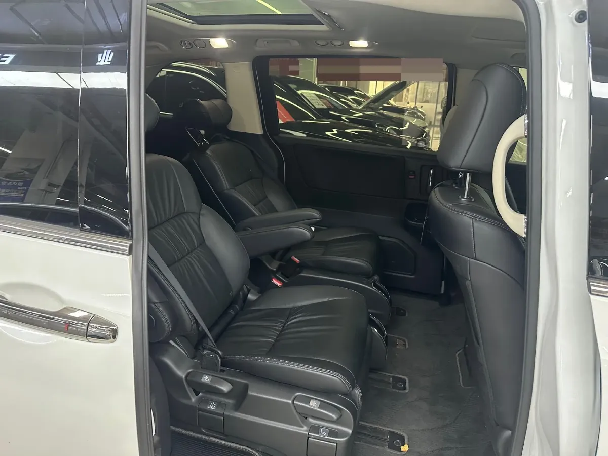 2022 Honda Odyssey 2.0L 146HP L4 E-CVT Hybrid,autocango,china used car exporter,china ev exporter,chinese used car exporter,chinese used ev exporter