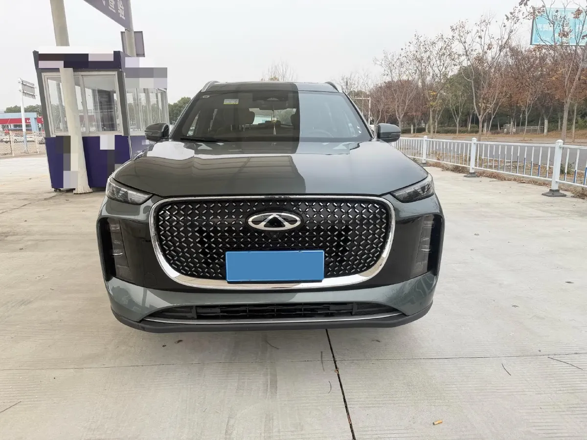 2025 Chery Tiggo 8 Plus 1.6T 197HP L4 7DCT,autocango,china used car exporter,china ev exporter,chinese used car exporter,chinese used ev exporter