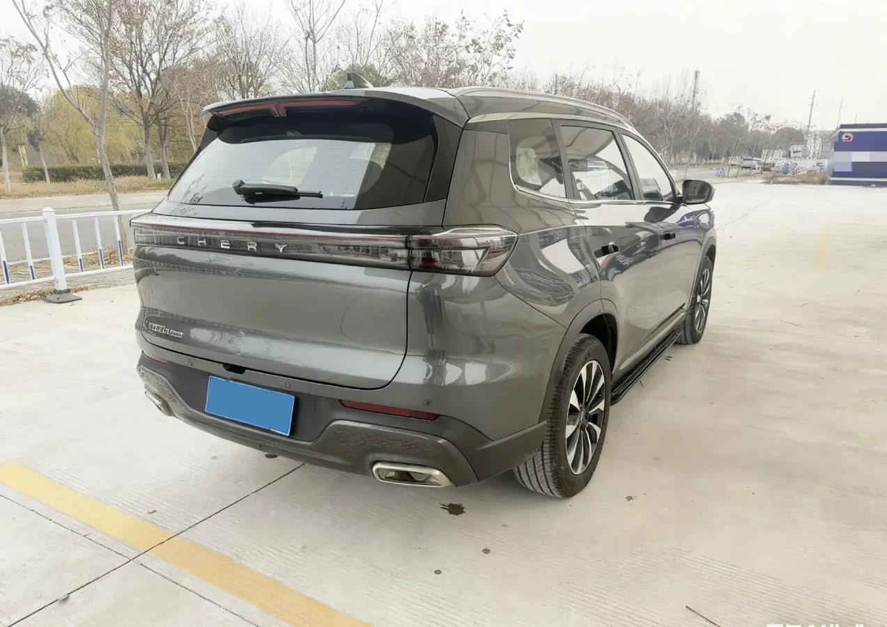 2025 Chery Tiggo 8 Plus 1.6T 197HP L4 7DCT,autocango,china used car exporter,china ev exporter,chinese used car exporter,chinese used ev exporter