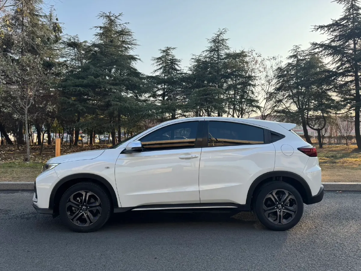 2020 Honda XR-V 1.5T 177HP L4 CVT,autocango,china used car exporter,china ev exporter,chinese used car exporter,chinese used ev exporter