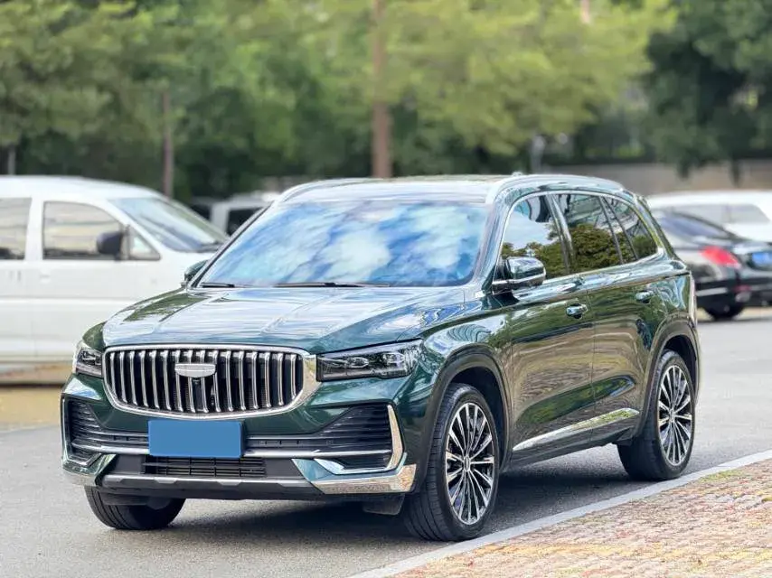 2025 Geely Monjaro 2.0T 238HP L4 8AT