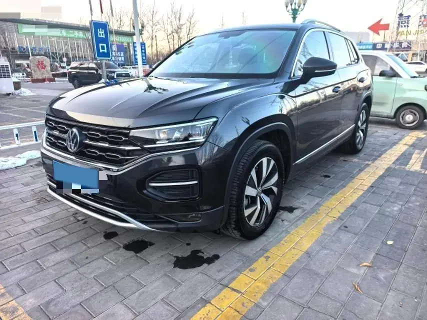 2019 Jeep Cherokee 2.0T 234HP L4 9AT