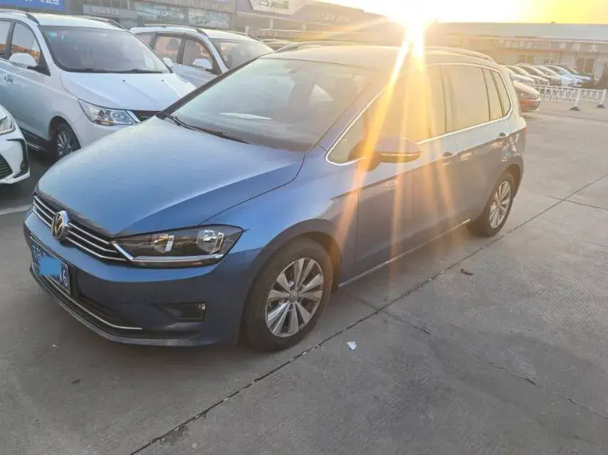 2018 Volkswagen Golf Sportsvan 1.4T 131HP L4 7DCT 2018 Volkswagen Golf Sportsvan 1.4T 131HP L4 7DCT