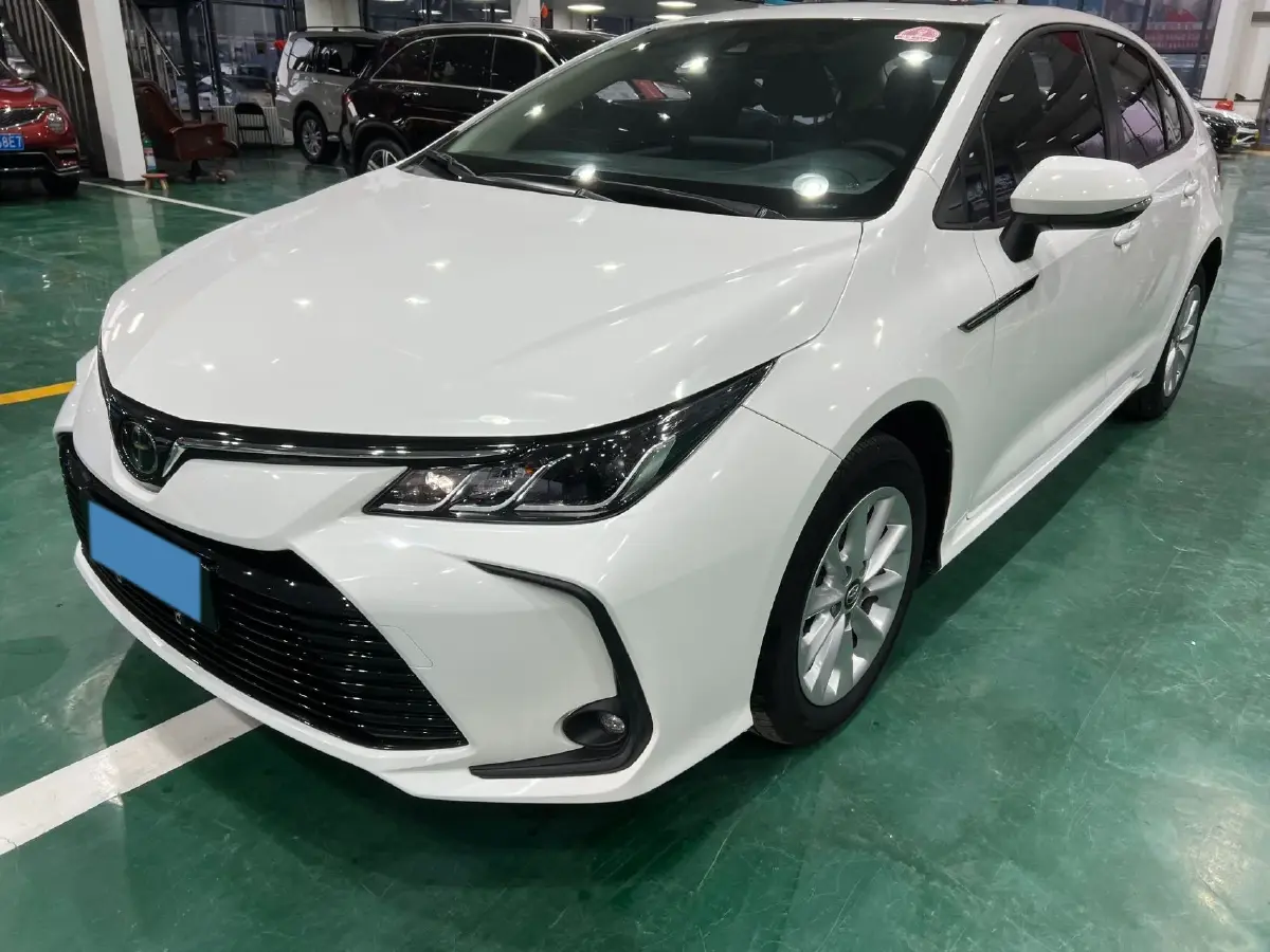 2021 Toyota Corolla 1.2T 116HP L4 CVT