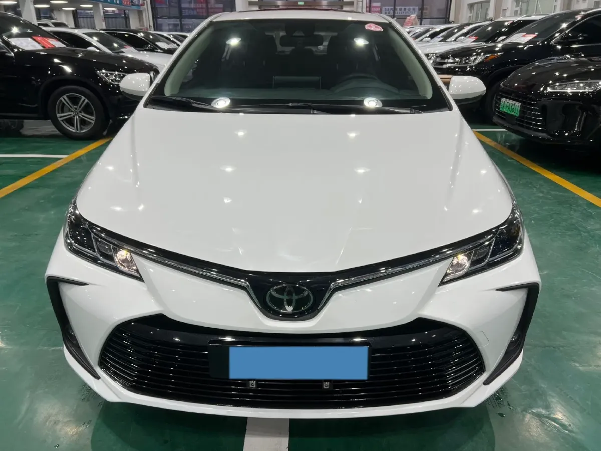 2021 Toyota Corolla 1.2T 116HP L4 CVT,autocango,china used car exporter,china ev exporter,chinese used car exporter,chinese used ev exporter