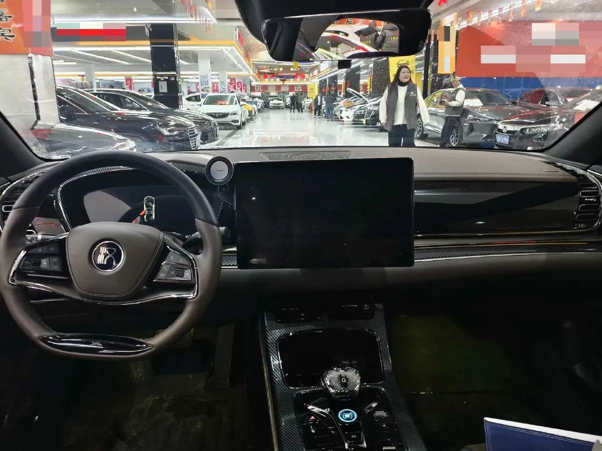 2024 BYD Han BEV 60.48KWH,autocango,china used car exporter,china ev exporter,chinese used car exporter,chinese used ev exporter