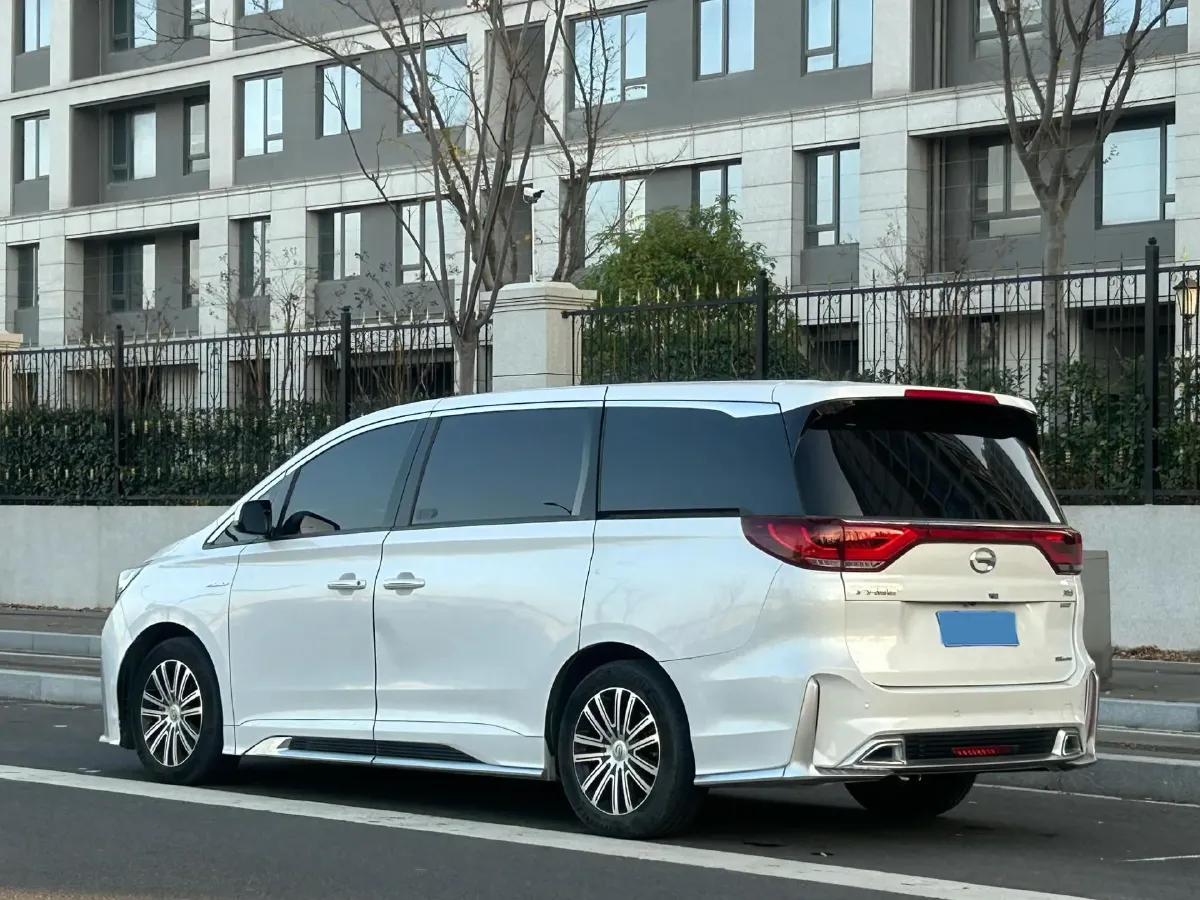 2021 GAC Trumpchi M8 2.0T 252HP L4 8AT,autocango,china used car exporter,china ev exporter,chinese used car exporter,chinese used ev exporter