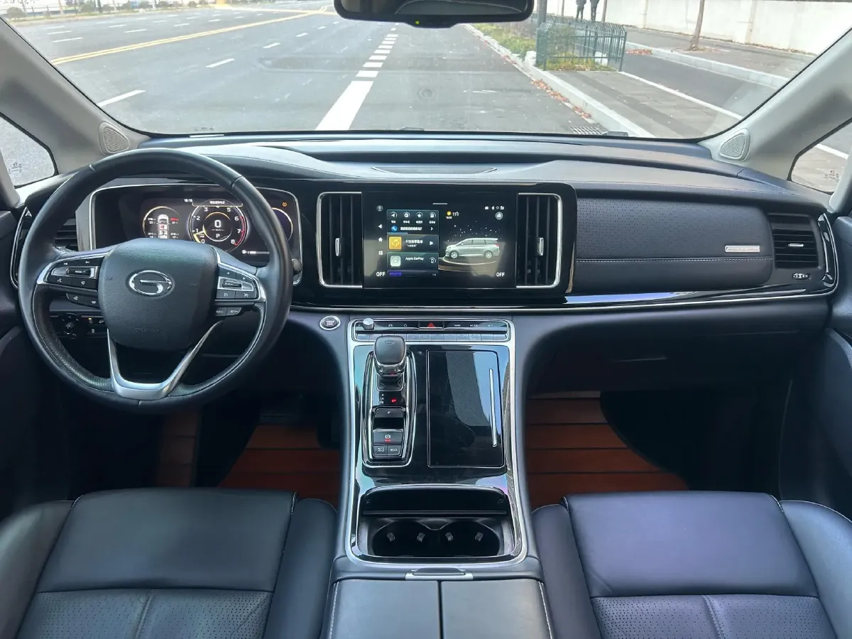 2021 GAC Trumpchi M8 2.0T 252HP L4 8AT,autocango,china used car exporter,china ev exporter,chinese used car exporter,chinese used ev exporter