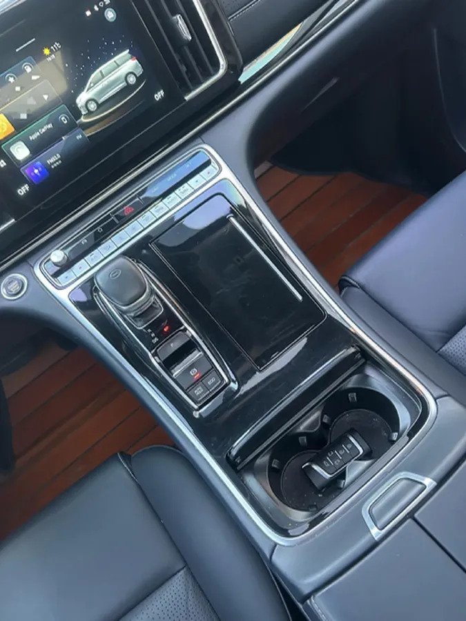 2021 GAC Trumpchi M8 2.0T 252HP L4 8AT,autocango,china used car exporter,china ev exporter,chinese used car exporter,chinese used ev exporter