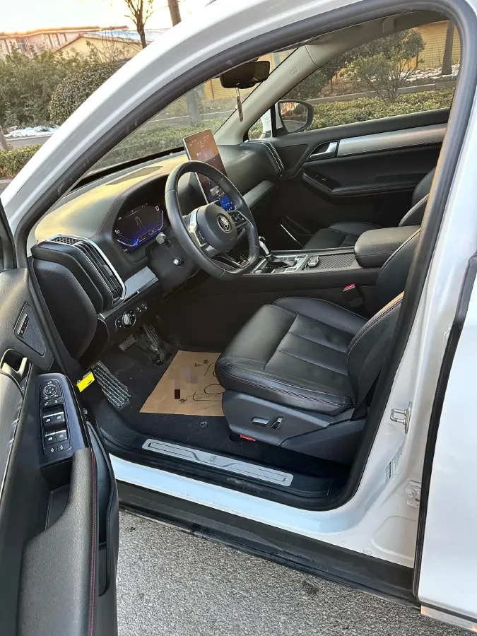 2018 BYD Tang 2.0T 205HP L4 6AT,autocango,china used car exporter,china ev exporter,chinese used car exporter,chinese used ev exporter