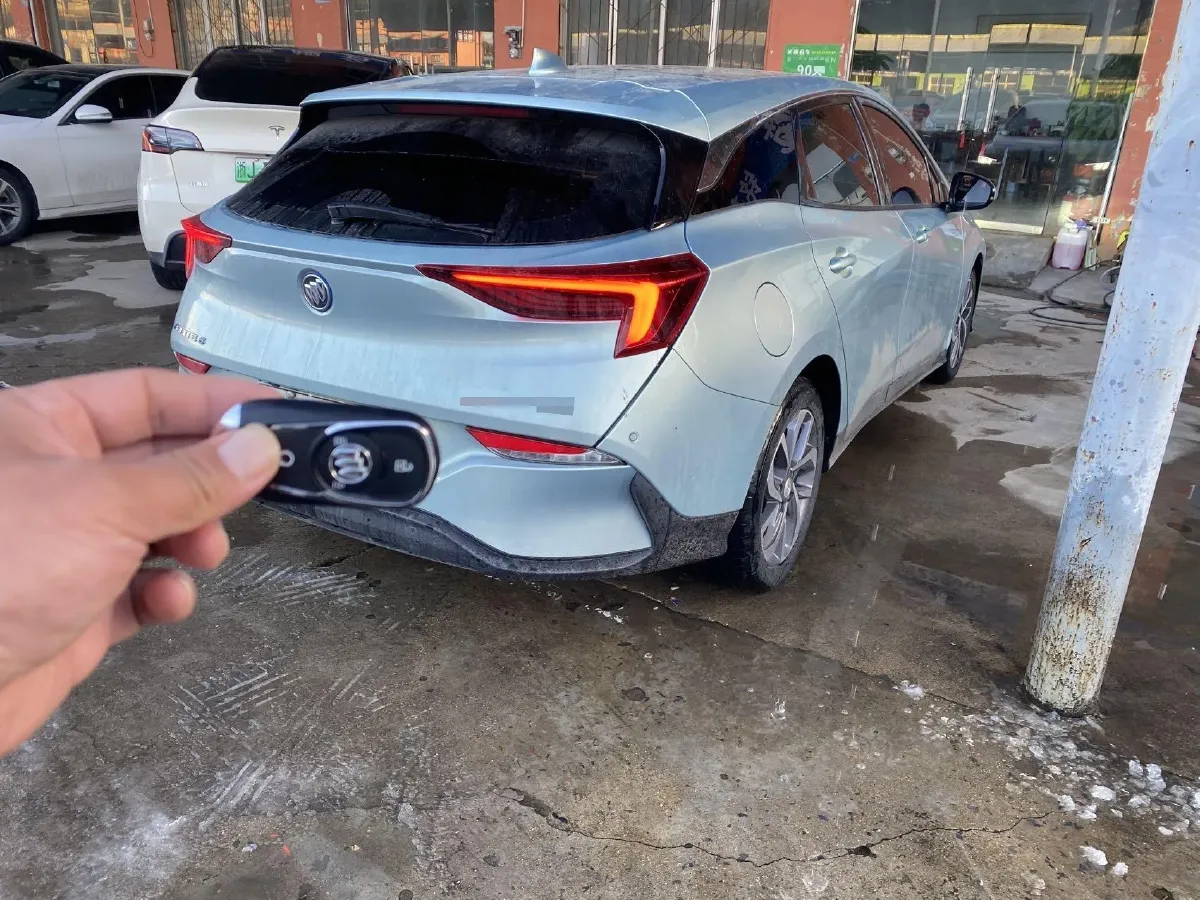 2022 Buick Velite 6 1.5L 102HP L4 E-CVT PHEV 9.5KWH,autocango,china used car exporter,china ev exporter,chinese used car exporter,chinese used ev exporter