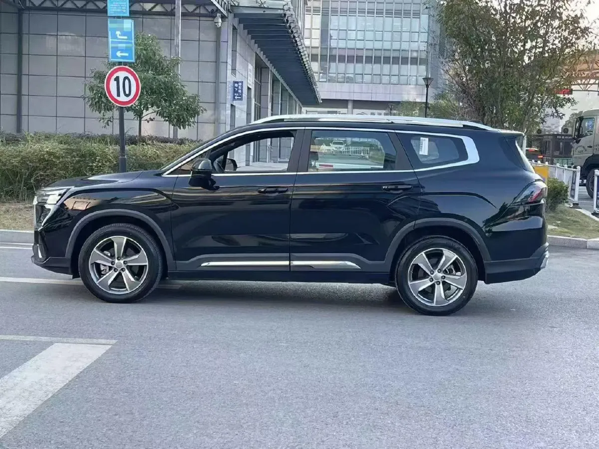 2023 Geely Okavango L 2.0T 218HP L4 7DCT,autocango,china used car exporter,china ev exporter,chinese used car exporter,chinese used ev exporter