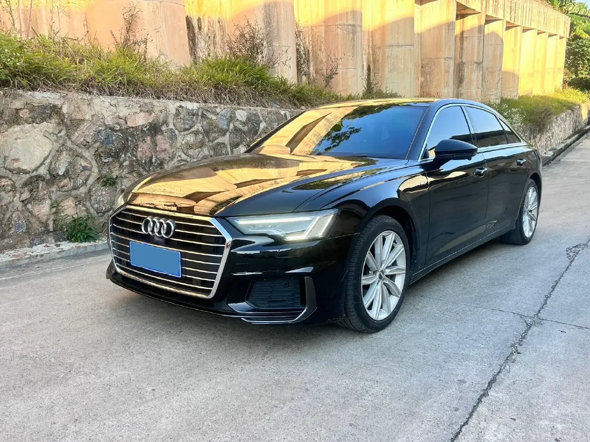 2021 Audi A6L 2.0T 224HP L4 7DCT