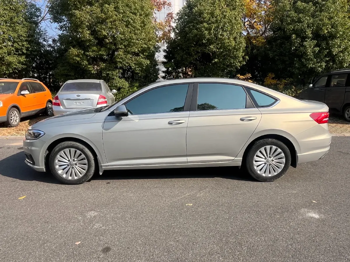 2018 Volkswagen Lavida 1.2T 116HP L4 7DCT,autocango,china used car exporter,china ev exporter,chinese used car exporter,chinese used ev exporter