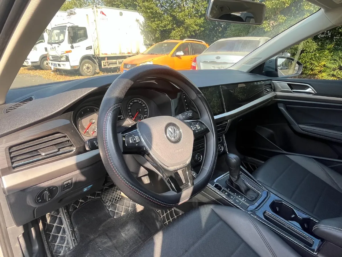 2018 Volkswagen Lavida 1.2T 116HP L4 7DCT,autocango,china used car exporter,china ev exporter,chinese used car exporter,chinese used ev exporter