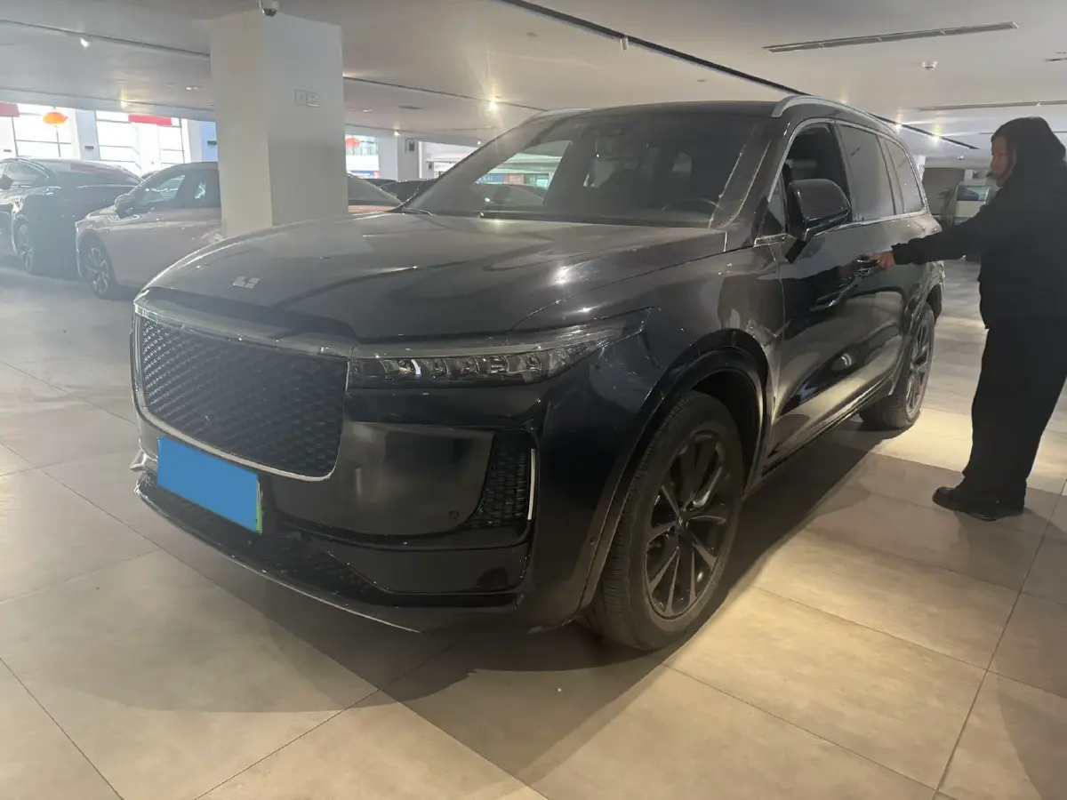 2020 Li ONE Range Extended 131HP REEV 40.5KWH