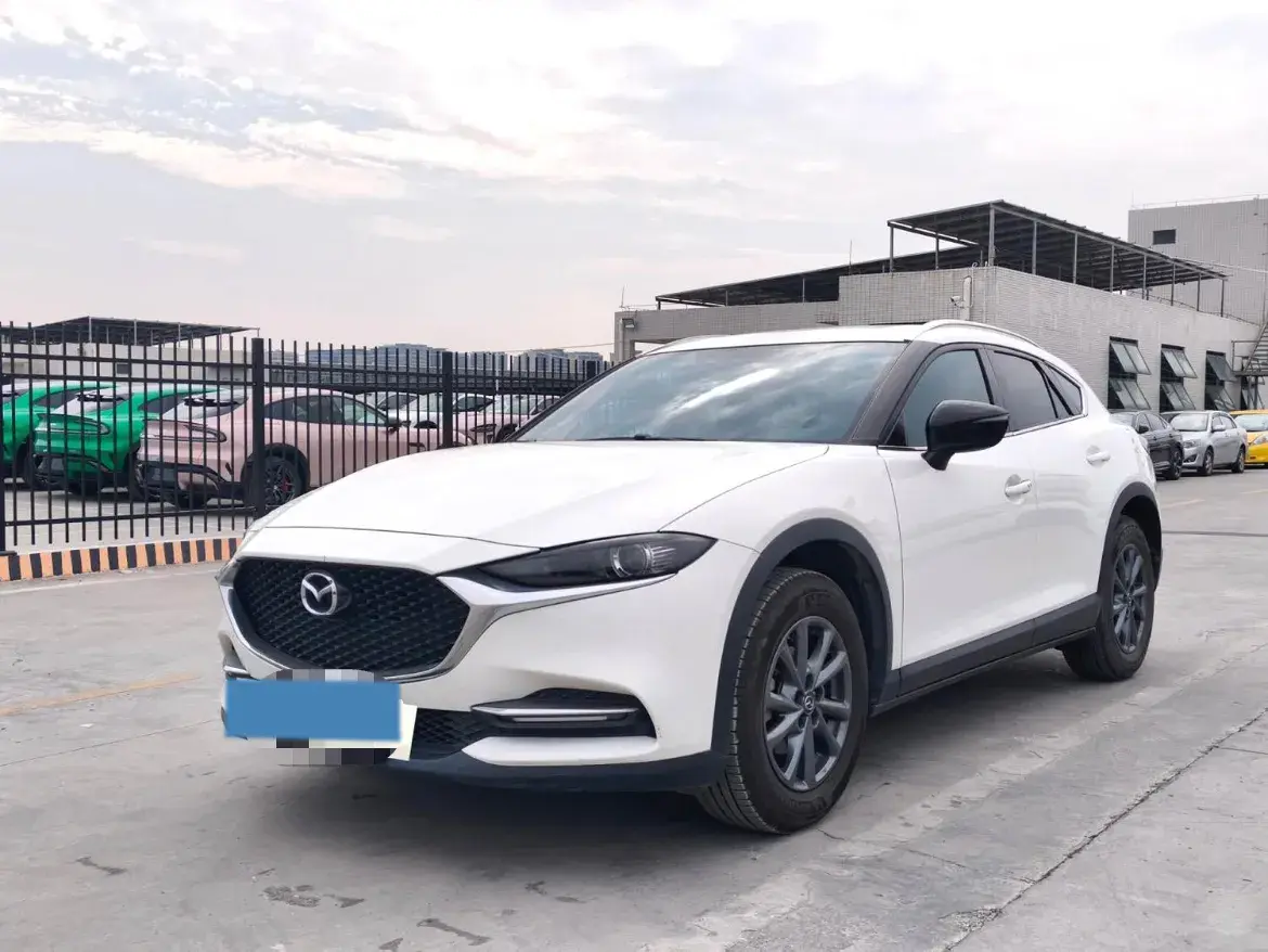 2020 Mazda CX-4 2.0L 158HP L4 6AT