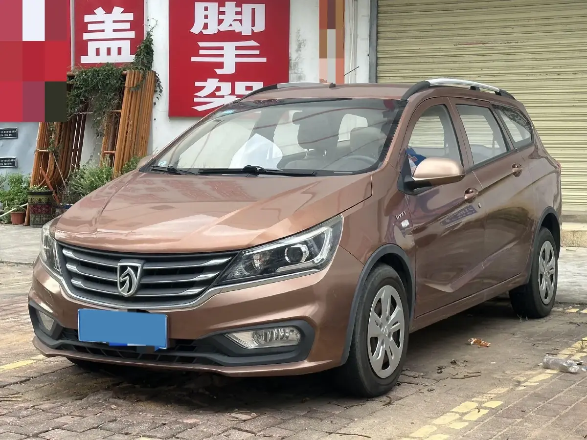 2017 BaoJun 310W 1.5L 112HP L4 6MT