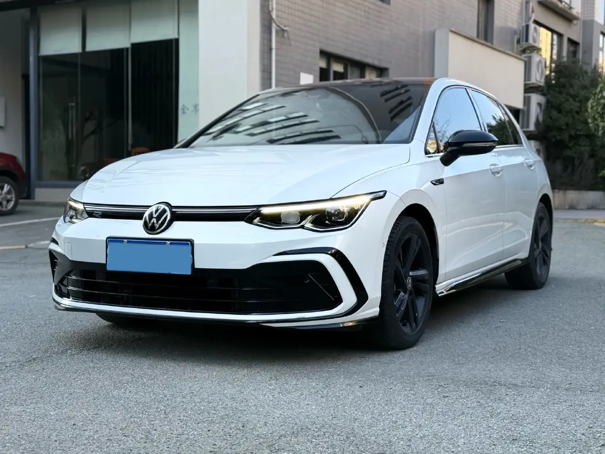 2023 Volkswagen Golf 1.4T 150HP L4 7DCT