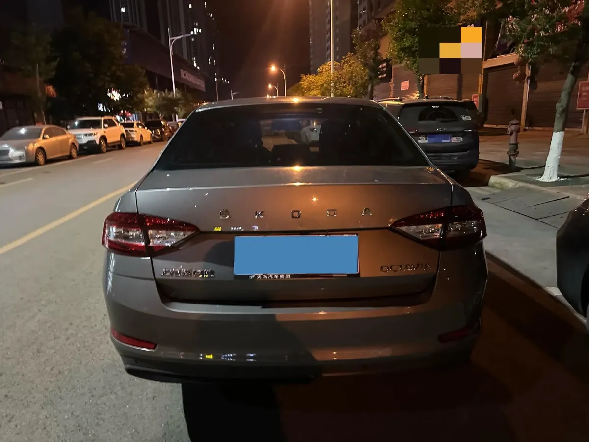 2020 Skoda Octavia 1.5L 113HP L4 6AT,autocango,china used car exporter,china ev exporter,chinese used car exporter,chinese used ev exporter