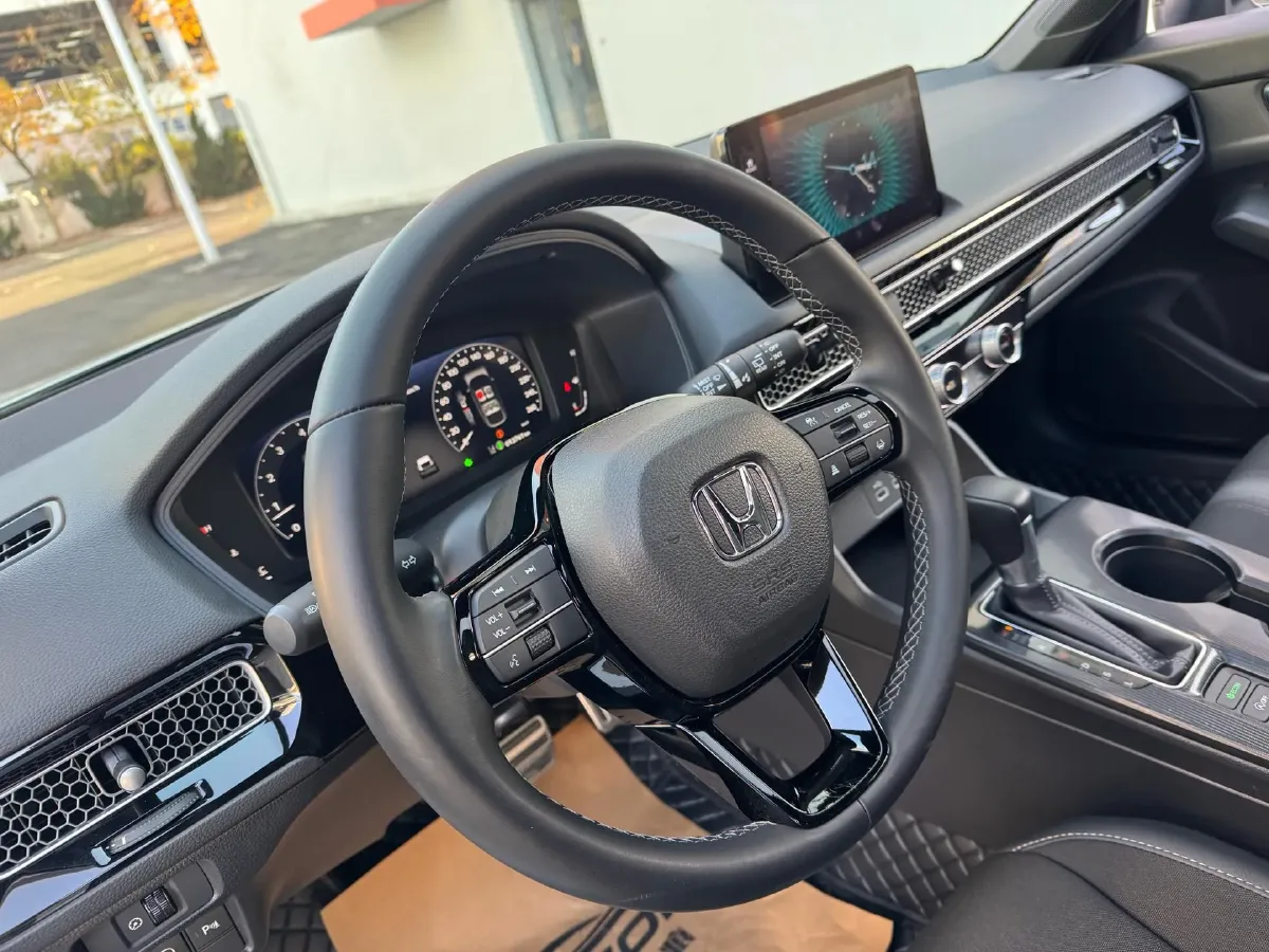 2023 Honda Civic 1.5T 182HP L4 CVT,autocango,china used car exporter,china ev exporter,chinese used car exporter,chinese used ev exporter